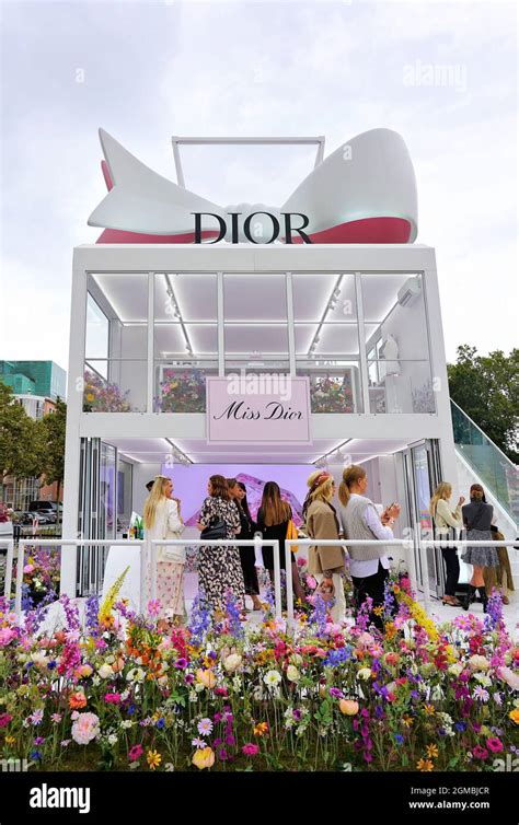 düsseldorf miss dior